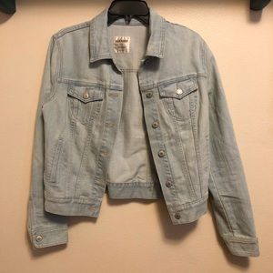 Old Navy Vintage Wash Jean Jacket